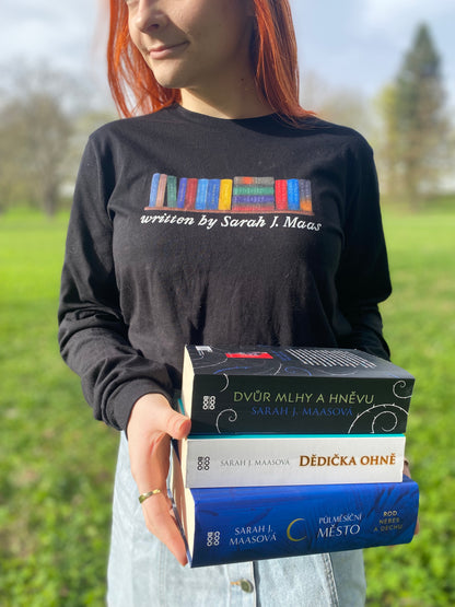 Sarah J. Maas bookshelf - t-shirt